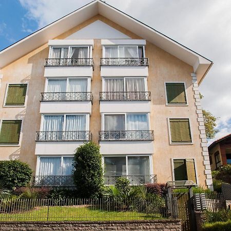 Locar-In Gramado - 200 M Da Rua Coberta Lägenhet Exteriör bild