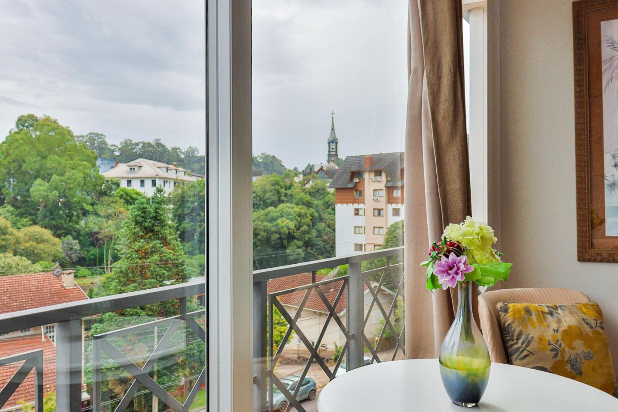 Locar-In Gramado - 200 M Da Rua Coberta Lägenhet Exteriör bild